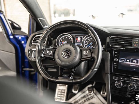 Used 2017 Volkswagen Golf R 4-Door AWD/4WD image 26