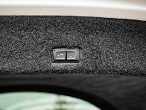 Used 2024 Lamborghini Urus S image 41