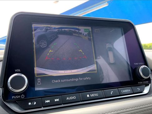 Used 2021 Nissan Rogue SL FWD image 27