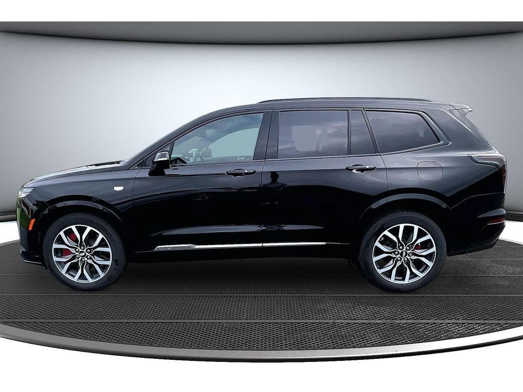 Used 2024 Cadillac XT6 Sport w/ LPO, Floor Liner Package AWD/4WD image 16