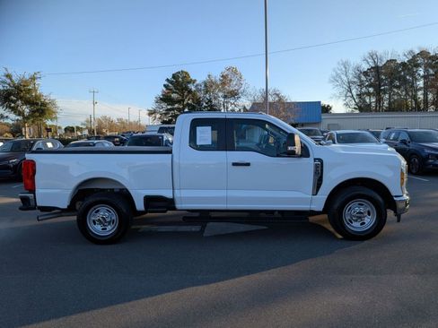 Used 2024 Ford F250 XL w/ XL Chrome Package image 2