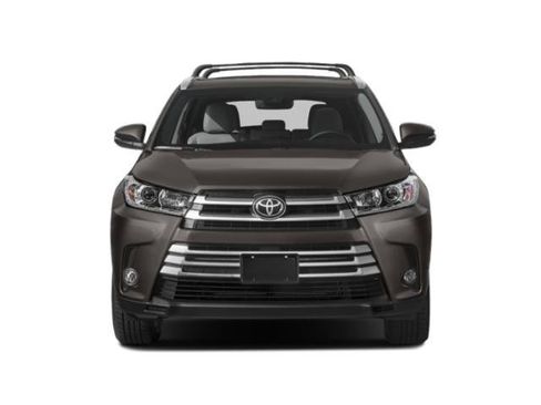 Used 2019 Toyota Highlander Limited Platinum AWD/4WD image 4