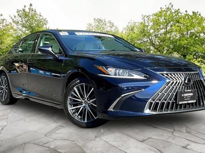 Certified 2024 Lexus ES 350 w/ Premium Package