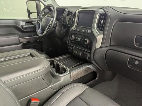 Used 2022 Chevrolet Silverado 3500 LTZ w/ LTZ Plus Package AWD/4WD image 22