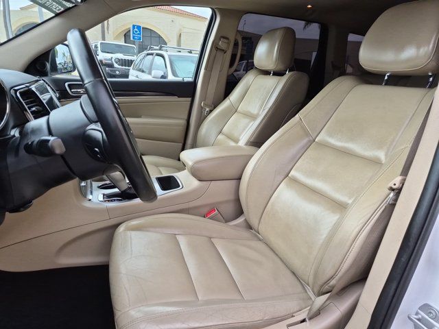 Used 2019 Jeep Grand Cherokee Limited RWD image 16