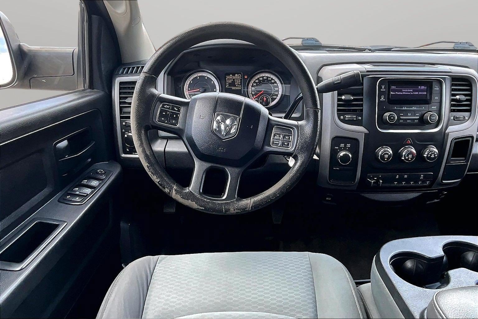 Used 2017 RAM 2500 Tradesman w/ Chrome Appearance Group AWD/4WD image 5
