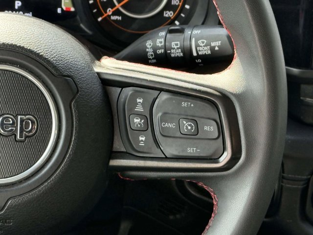 Used 2025 Jeep Wrangler Unlimited Rubicon AWD/4WD image 20