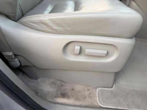 Used 2010 Honda Odyssey EX-L image 25