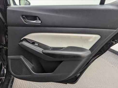 Used 2023 Nissan Altima 2.5 SL image 19