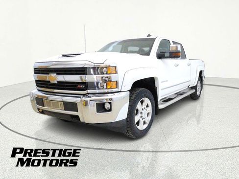 Used 2017 Chevrolet Silverado 2500 LTZ w/ LTZ Plus Package image 3