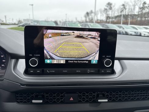 Certified 2023 Honda Accord EX image 25