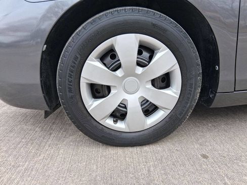 Used 2007 Toyota Camry LE image 23