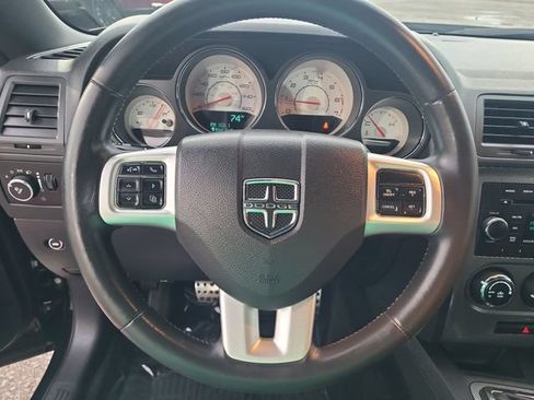 Used 2013 Dodge Challenger R/T RWD image 17
