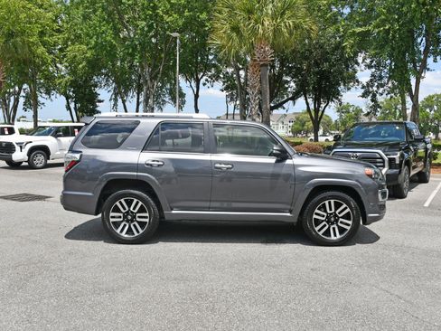 Used 2020 Toyota 4Runner Limited RWD image 5