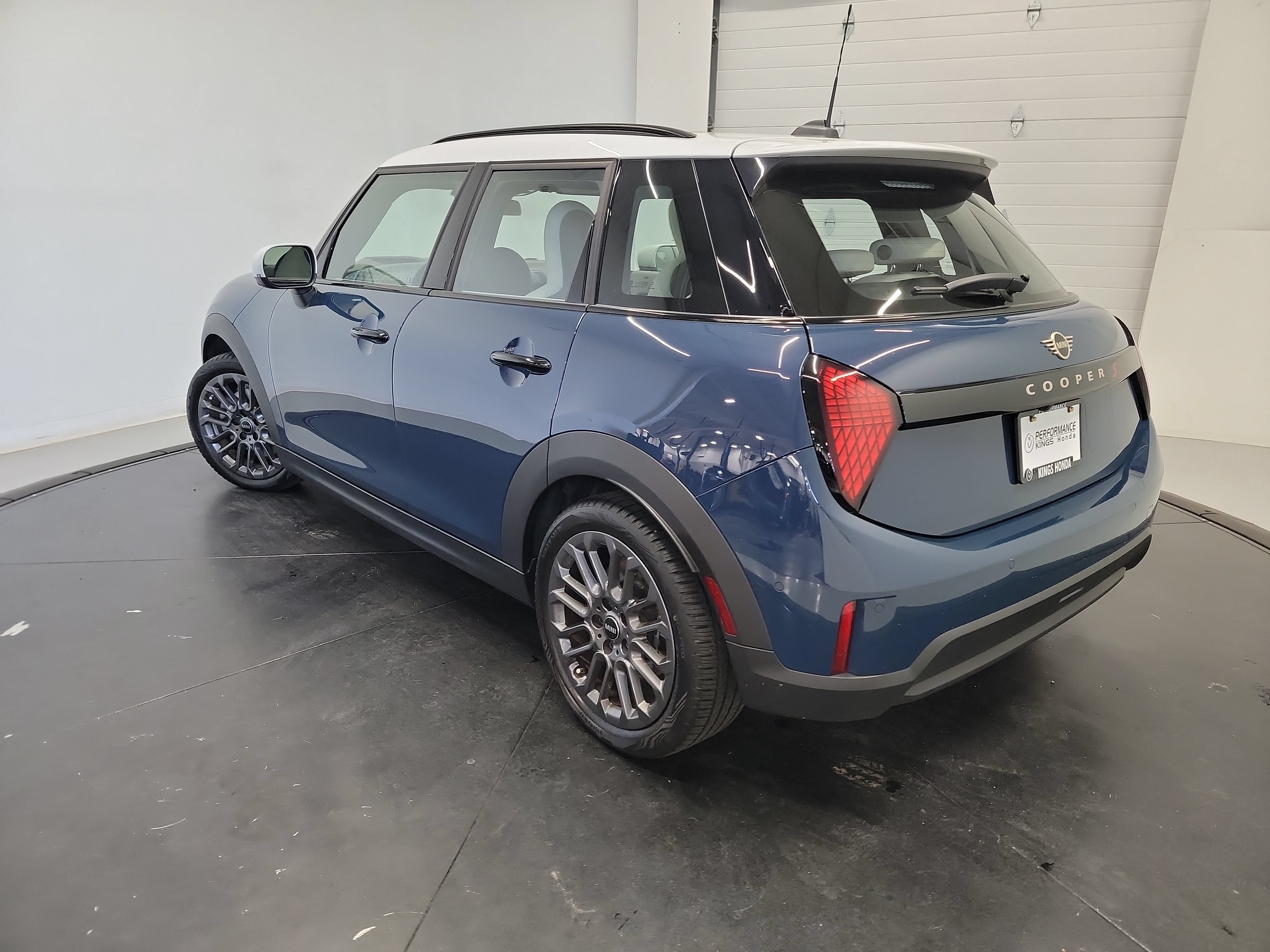 Used 2025 MINI Cooper S FWD image 6
