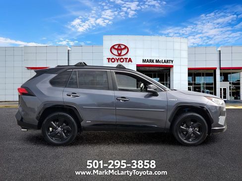 Used 2019 Toyota RAV4 XSE AWD/4WD image 5