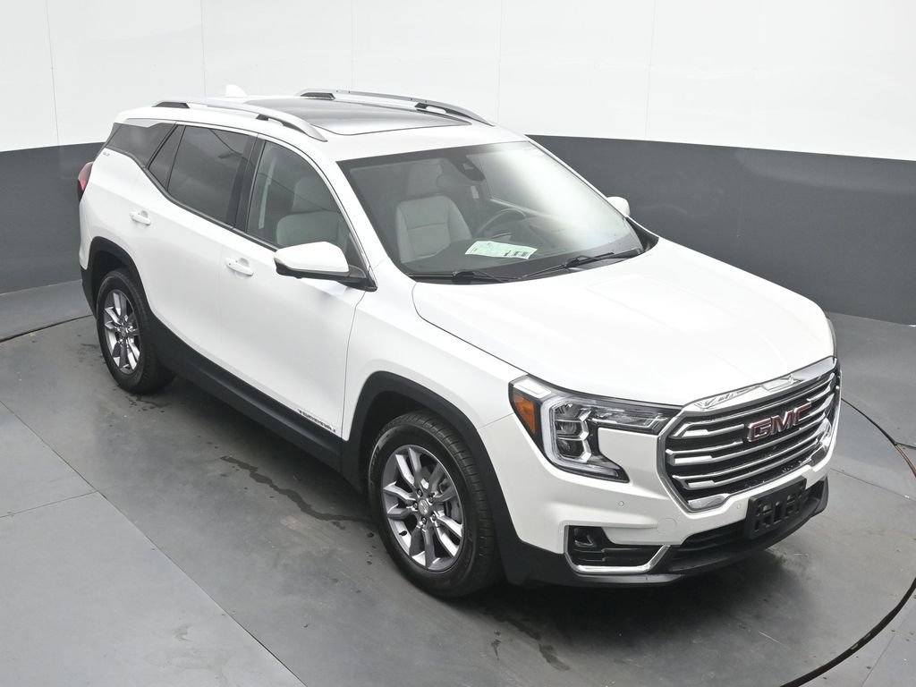 Used 2024 GMC Terrain SLT w/ Infotainment Package II AWD/4WD image 34