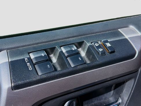 Used 2023 Toyota 4Runner SR5 image 23