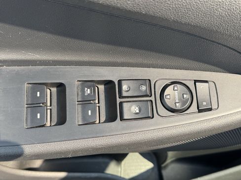 Used 2017 Hyundai Tucson SE w/ SE Popular Package 02 AWD/4WD image 16