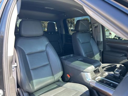 Used 2022 Chevrolet Silverado 1500 LT Trail Boss w/ Convenience Package II image 44