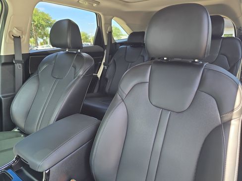 Certified 2022 Kia Sorento SX AWD/4WD image 23