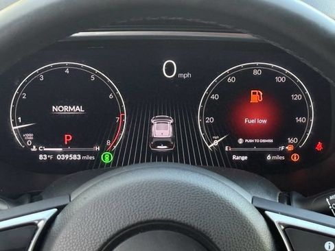 Used 2024 Acura MDX SH-AWD w/ Technology Package image 15