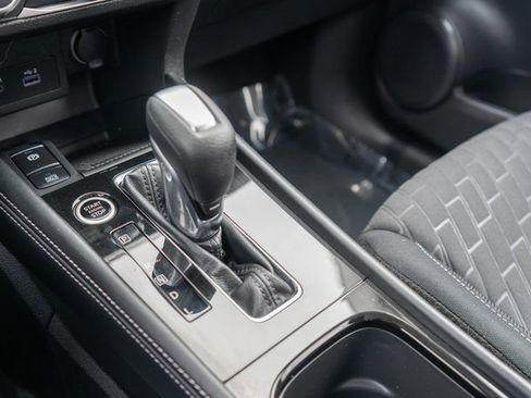 Used 2023 Nissan Kicks SV image 31