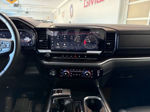 Certified 2023 GMC Sierra 1500 SLT w/ SLT Premium Package image 26