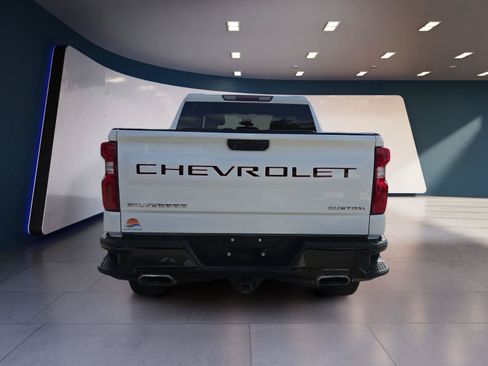 Used 2023 Chevrolet Silverado 1500 Custom Trail Boss AWD/4WD image 4