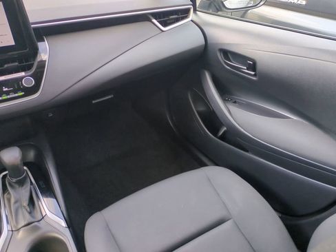 Certified 2024 Toyota Corolla LE image 16