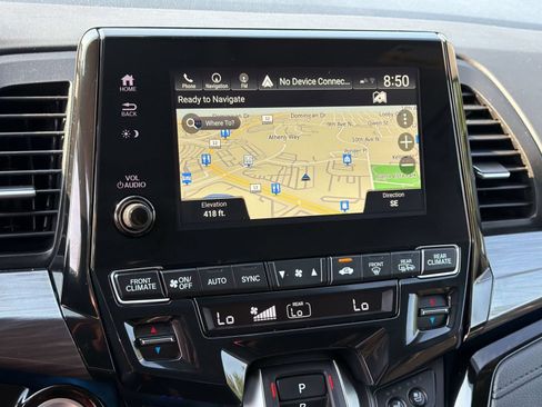 Used 2024 Honda Odyssey Elite image 18
