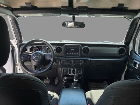Used 2019 Jeep Wrangler Unlimited Sport S AWD/4WD image 30