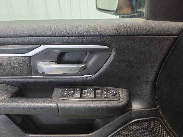 Used 2019 RAM 1500 Big Horn AWD/4WD image 14