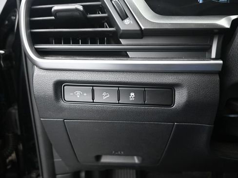 Used 2024 Kia Telluride S FWD image 12