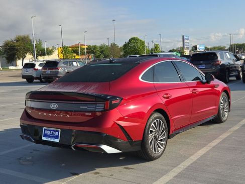 Used 2025 Hyundai Sonata Limited image 3