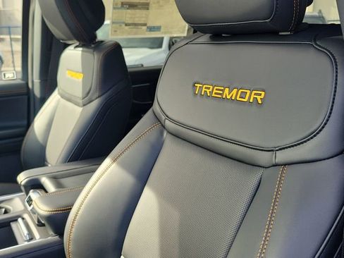 New 2026 Ford Expedition Tremor image 16