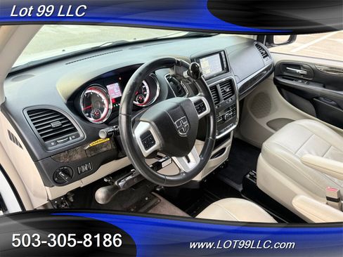 Used 2011 Dodge Grand Caravan Crew image 60