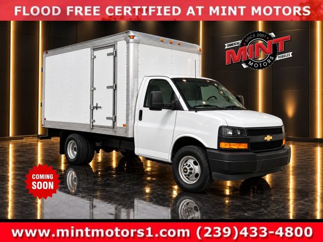 Used 2021 Chevrolet Express 3500 w/ Power Convenience Package RWD image 1