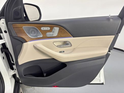 Used 2020 Mercedes-Benz GLE 350 4MATIC image 49