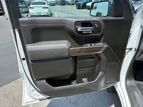 Used 2021 Chevrolet Silverado 1500 LT w/ Bed Protection Package AWD/4WD image 13