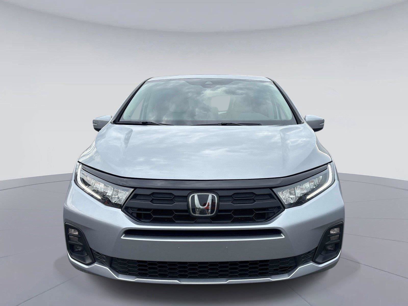 Certified 2025 Honda Odyssey EX-L image 9