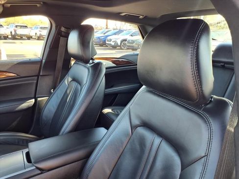 Used 2018 Lincoln MKZ Reserve w/ Technology Package image 26