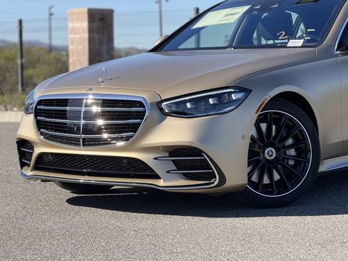 New 2026 Mercedes-Benz S 580 4MATIC Sedan image 3