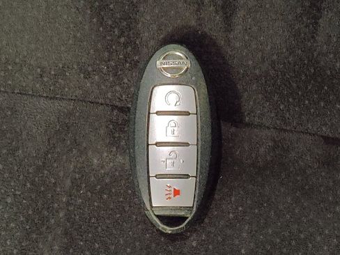 Used 2019 Nissan Murano S FWD image 32