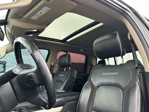 Used 2020 RAM 1500 Laramie image 15