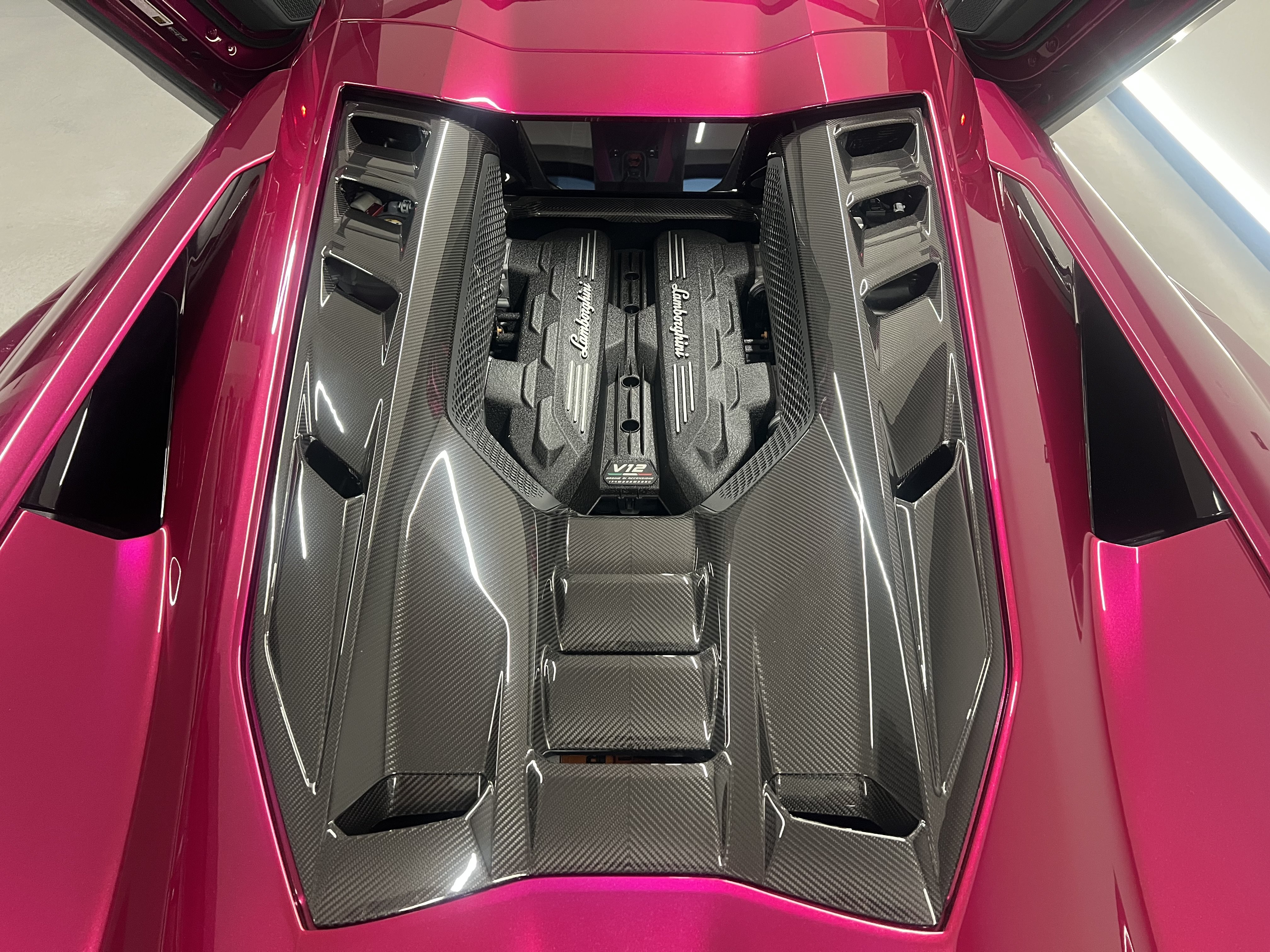 Used 2026 Lamborghini Revuelto AWD/4WD image 23