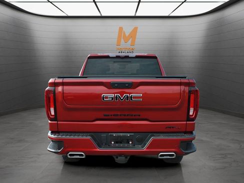 Used 2023 GMC Sierra 1500 AT4 w/ AT4 Premium Package AWD/4WD image 3
