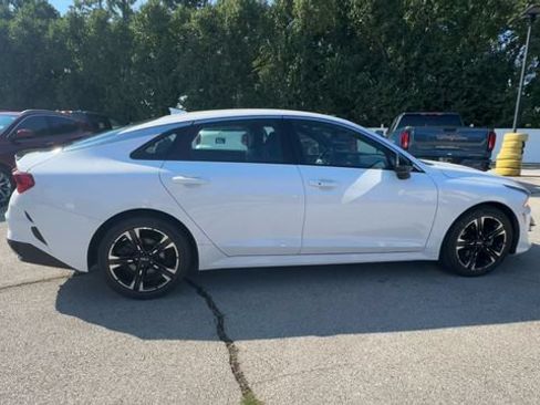 Used 2023 Kia K5 GT-Line w/ GT-Line Premium Package FWD image 9