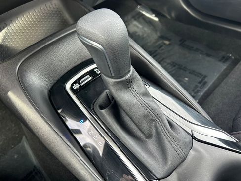 Certified 2025 Toyota Corolla SE image 16