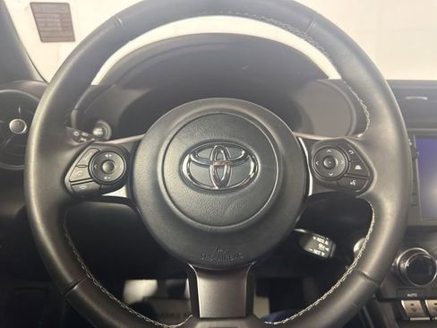 Used 2024 Toyota GR86 RWD image 17